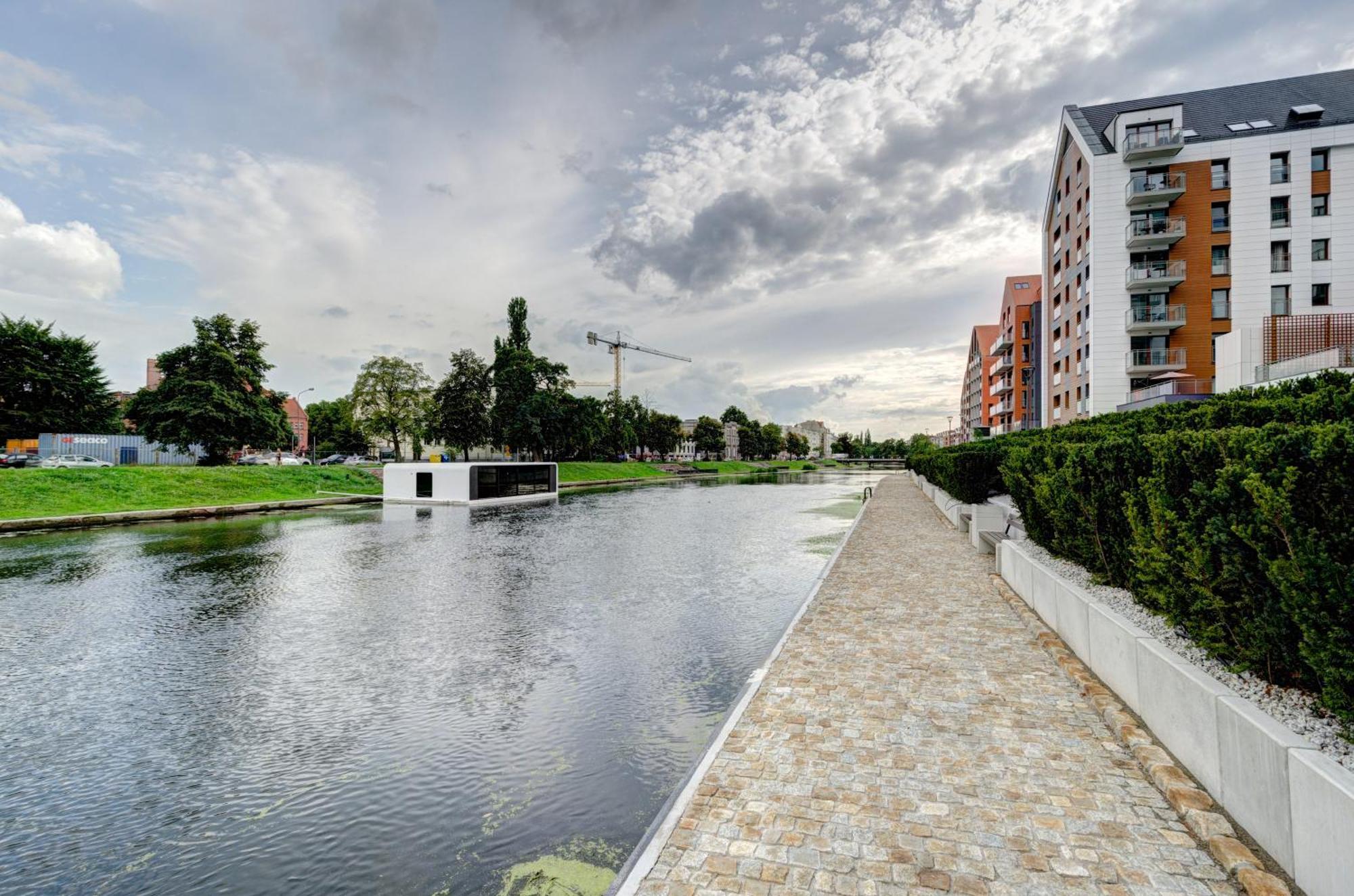 Dom Na Wodzie - Flohotel Gdansk Luaran gambar