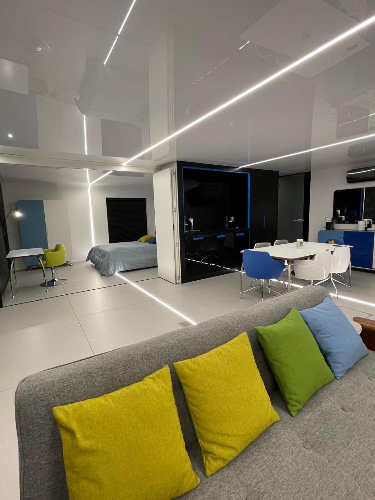Dom Na Wodzie - Flohotel Gdansk Luaran gambar