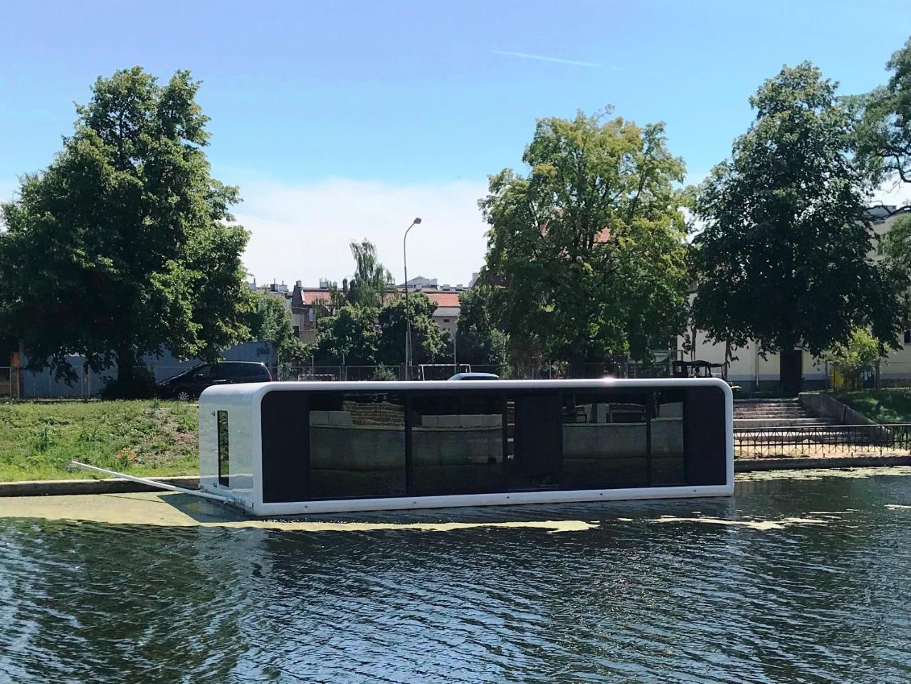 Dom Na Wodzie - Flohotel Gdansk Luaran gambar